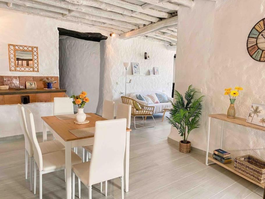 La Palmera. Casa Rural Con Piscina Privada. Benadalid Kültér fotó