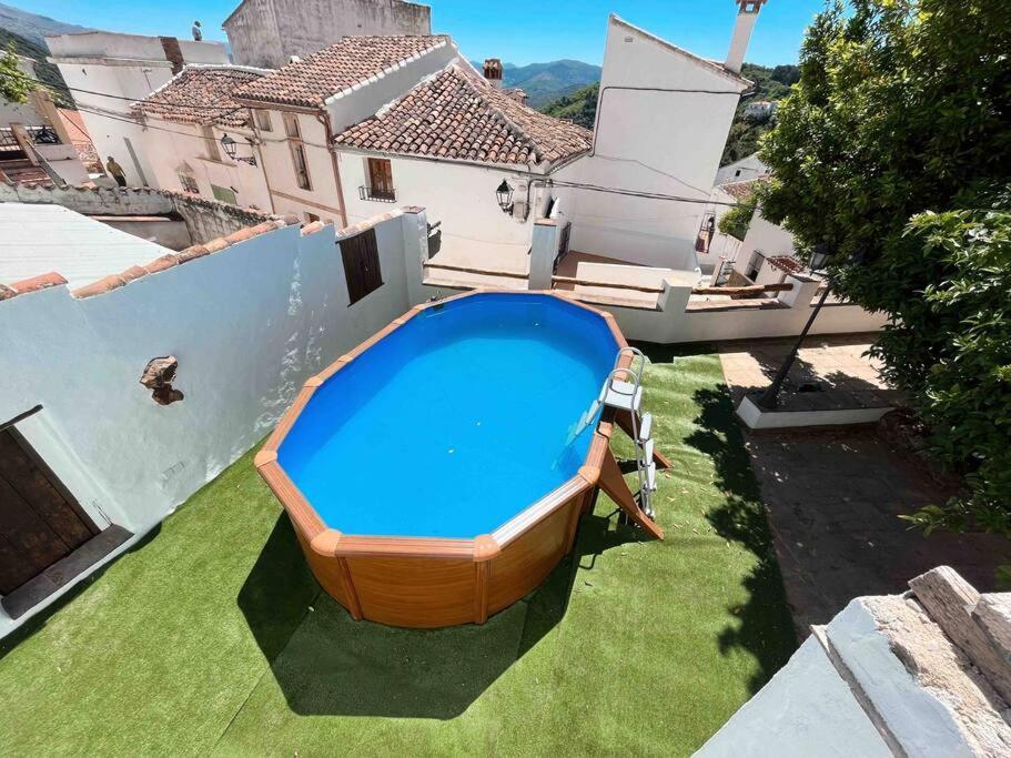 La Palmera. Casa Rural Con Piscina Privada. Benadalid Kültér fotó
