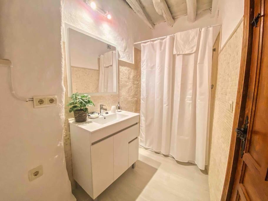 La Palmera. Casa Rural Con Piscina Privada. Benadalid Kültér fotó